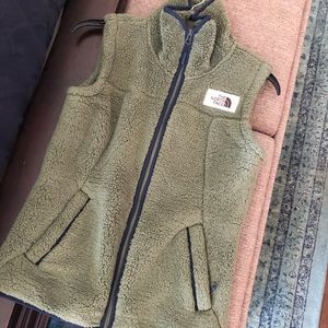 North Face Campshire vest